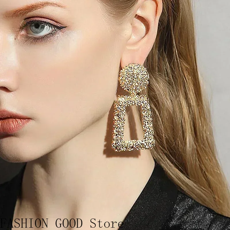 Metal Earrings High-end Hollow - Women'S Fashion Website 리뷰 및 가격